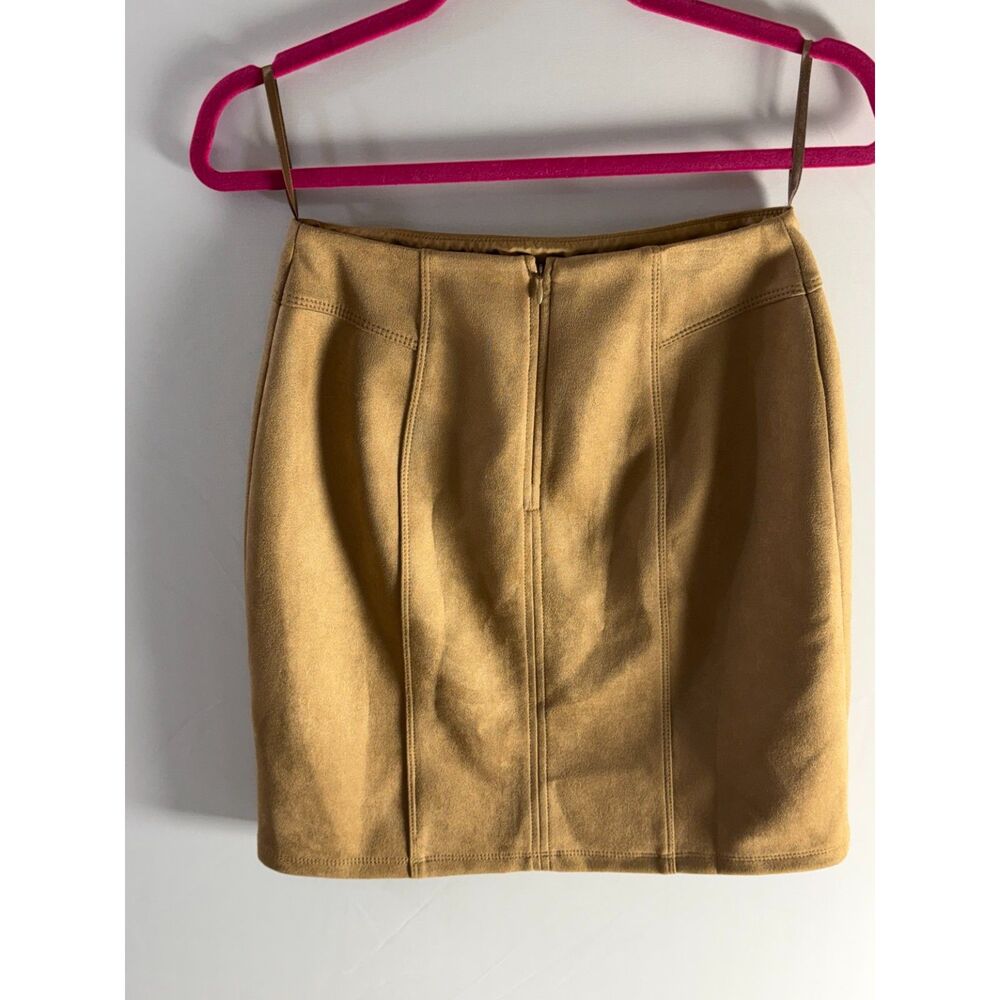 White House Black Market Size 00 Camel Faux Suede Mini Skirt